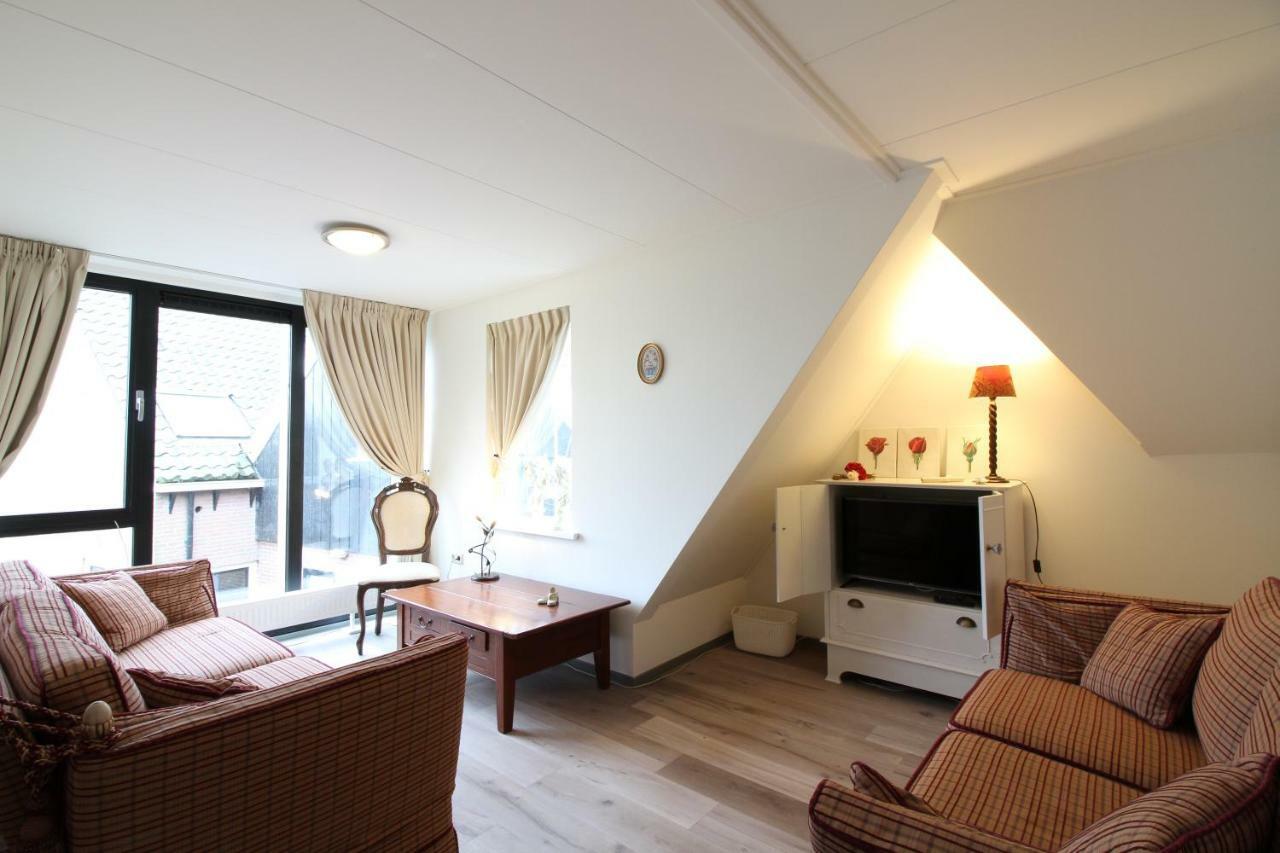 Bed & Breakfast De Roos Urk Exterior foto